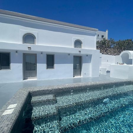 Solo Sole Suites Santorini Éxo Goniá Esterno foto