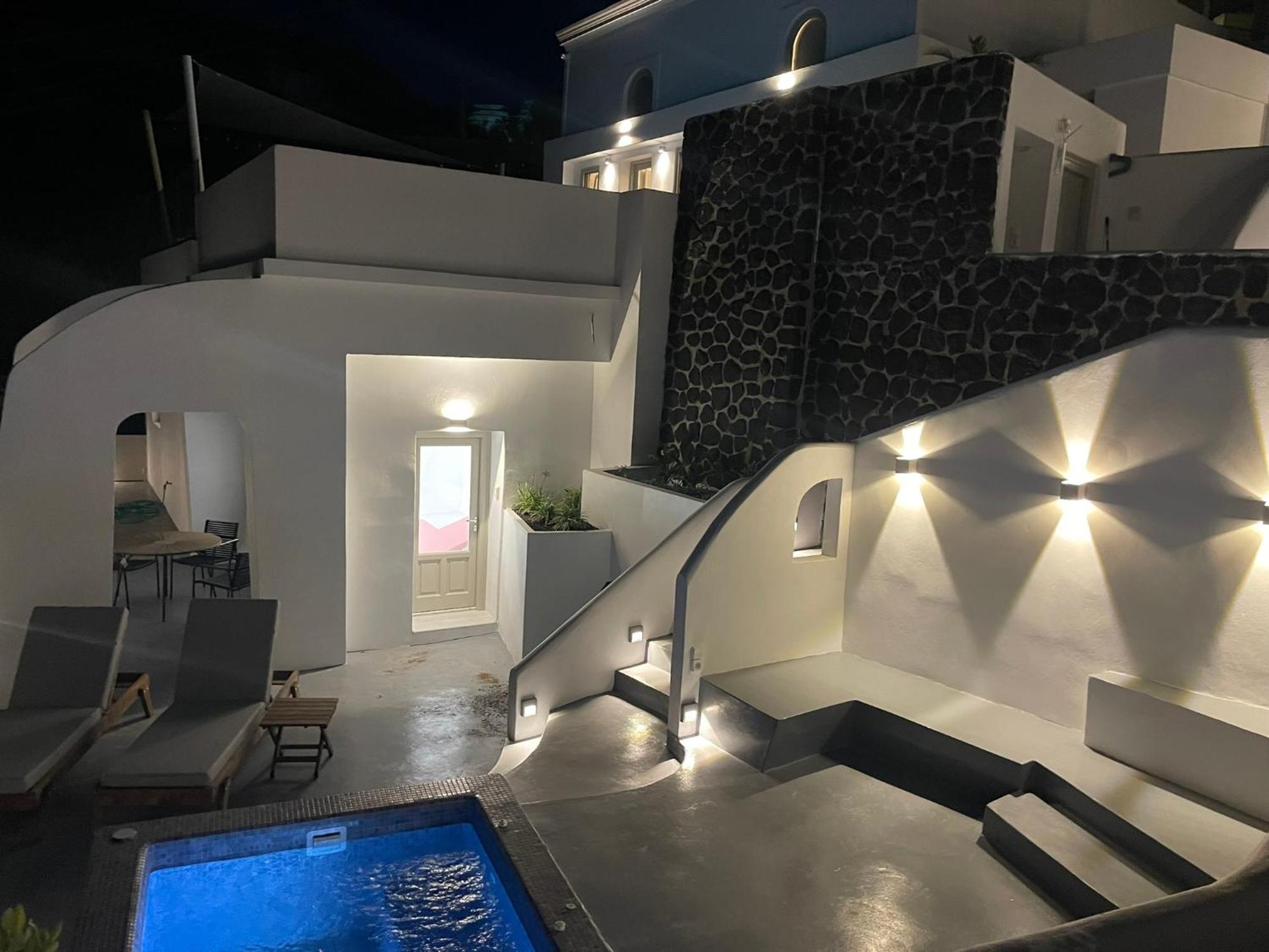 Solo Sole Suites Santorini Éxo Goniá Esterno foto