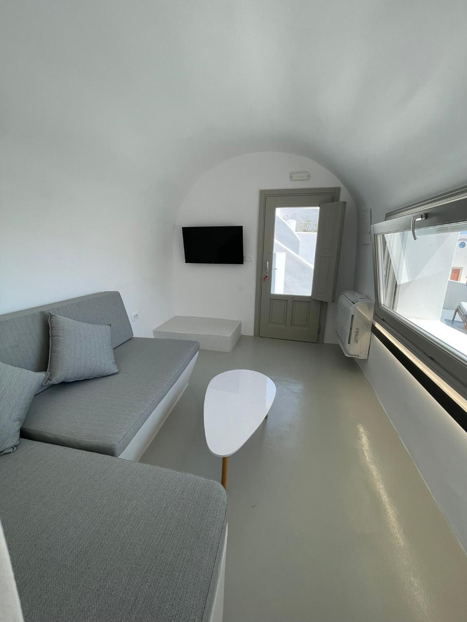 Solo Sole Suites Santorini Éxo Goniá Esterno foto